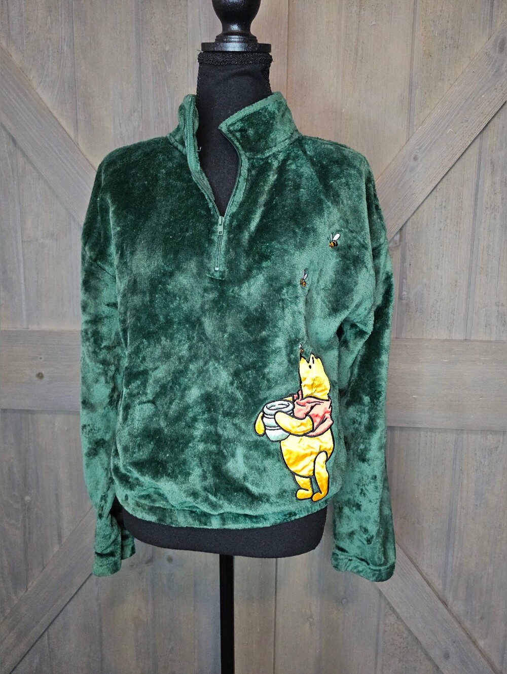 Disney Winnie the Pooh Green Fuzzy Quarter-Zip sz Small